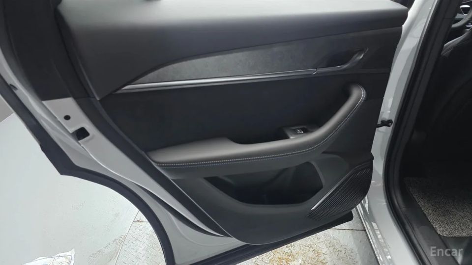 Renault-KoreaSamsung Grand Koleos