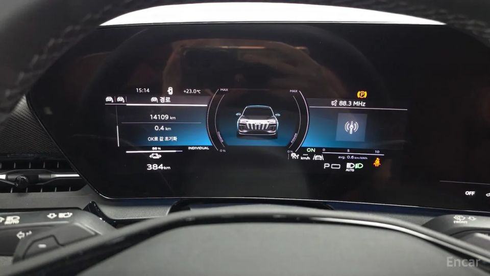 Audi SQ6 e-tron
