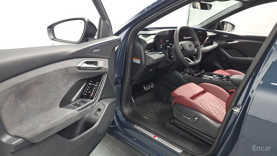 Audi SQ6 e-tron
