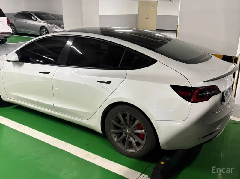 Tesla model-3