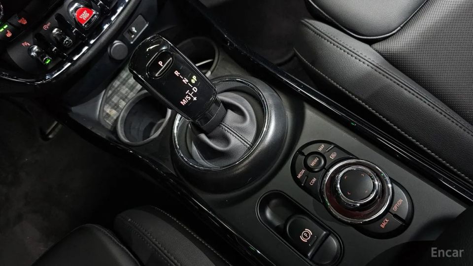 Mini clubman