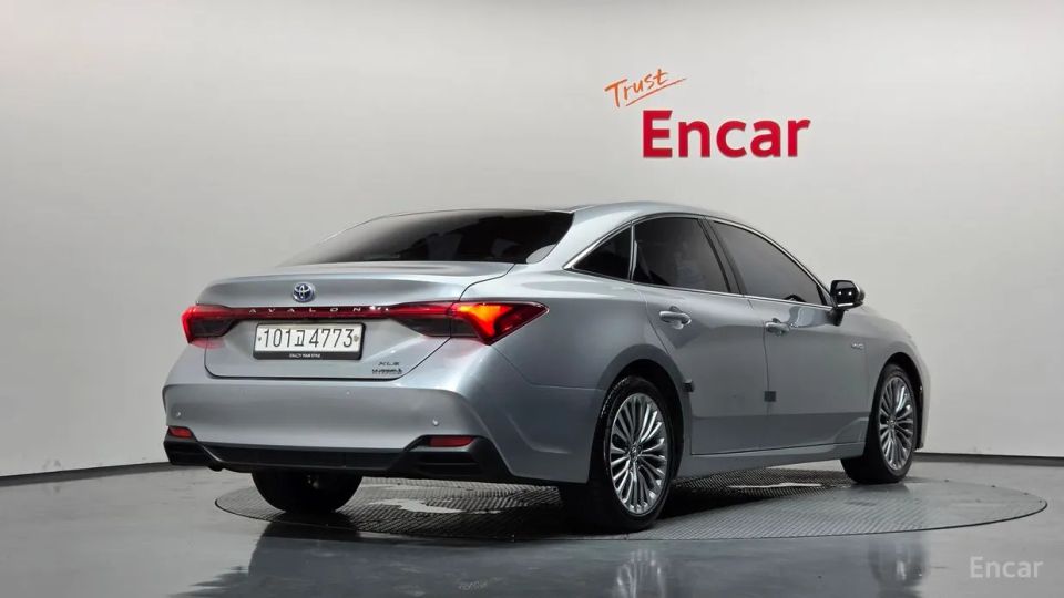 Toyota Avalon
