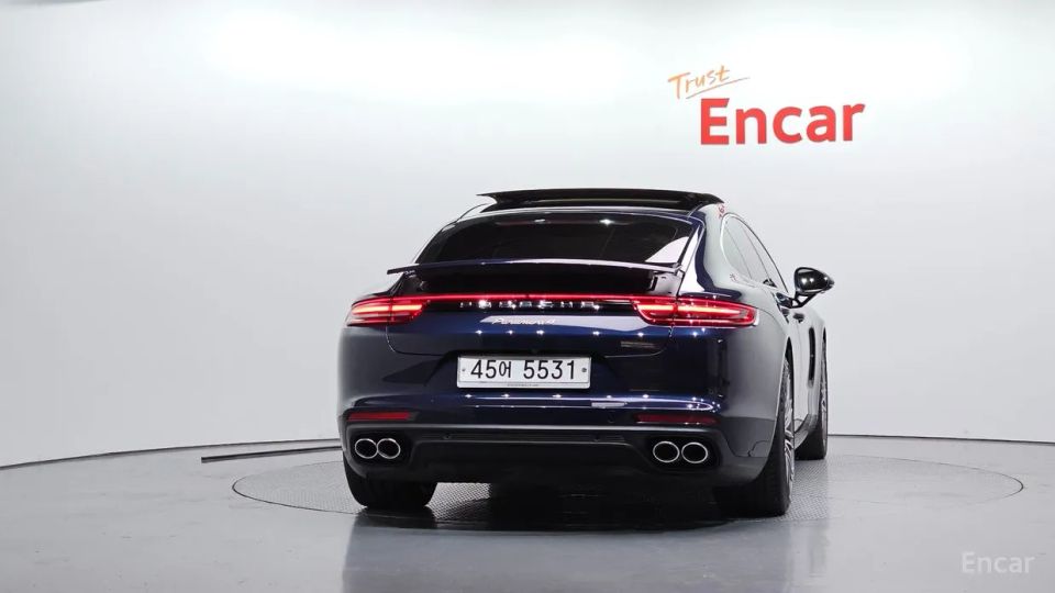 Porsche Panamera