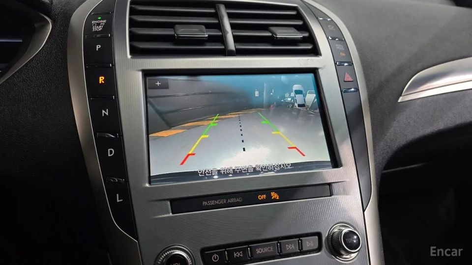 Lincoln MKZ