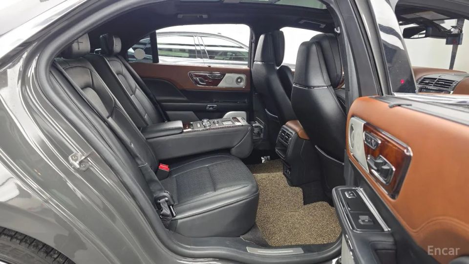 Lincoln Continental
