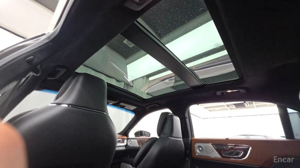 Lincoln Continental