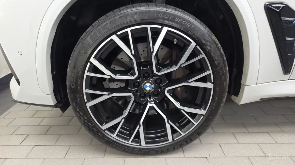 BMW X5M