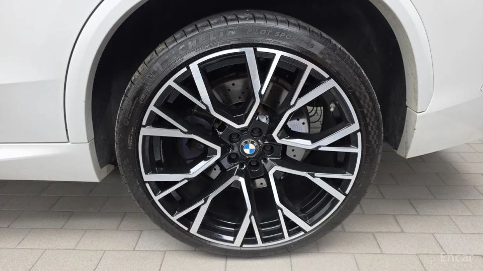 BMW X5M
