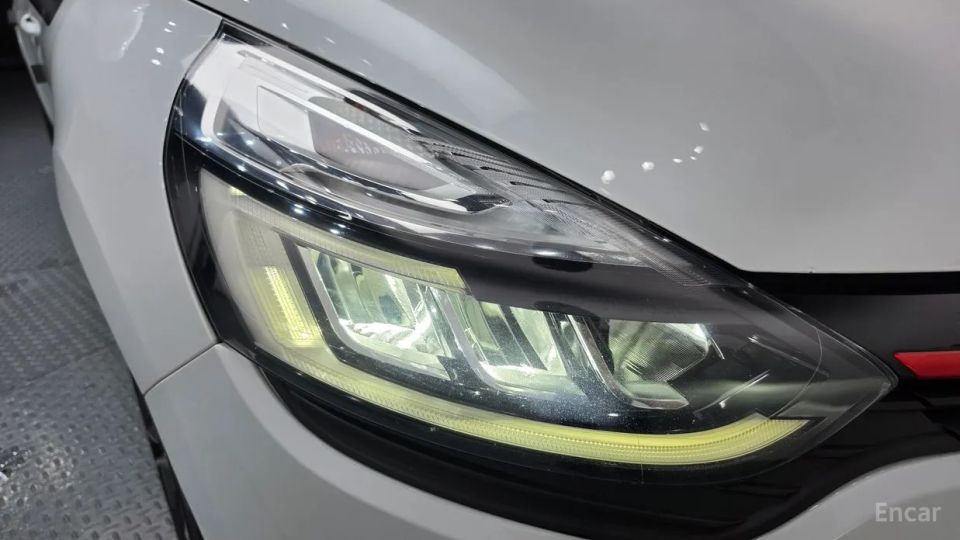 Renault-KoreaSamsung Cilo