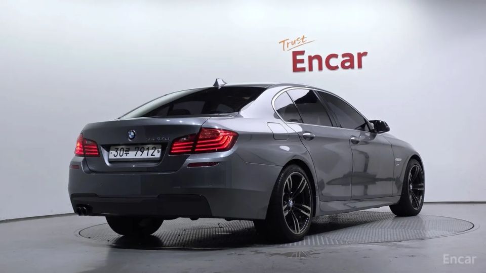 BMW 5-series
