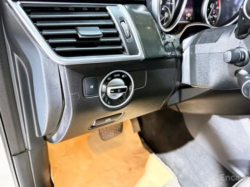 Mercedes-Benz M-class