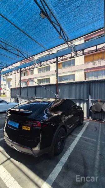Tesla model-x