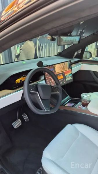 Tesla model-x