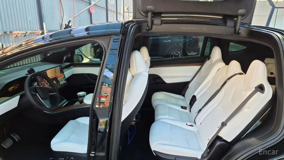 Tesla model-x