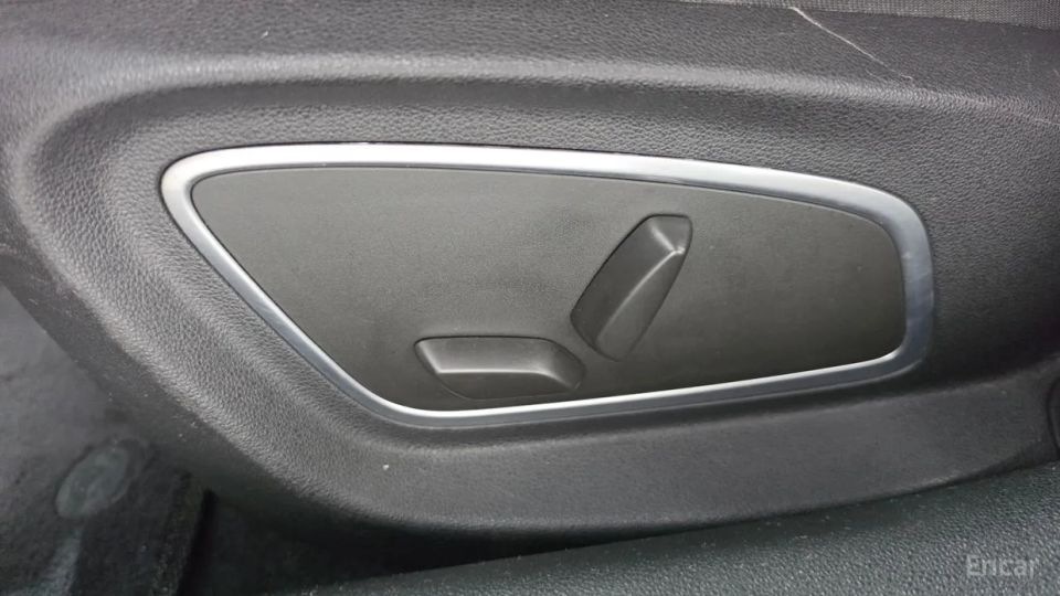 Renault-KoreaSamsung SM6