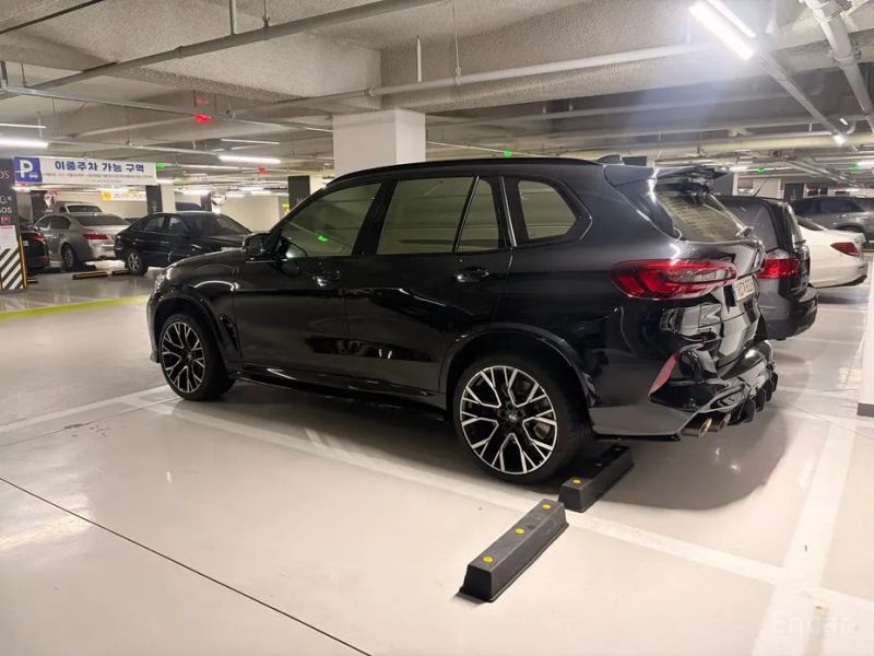 BMW X5M