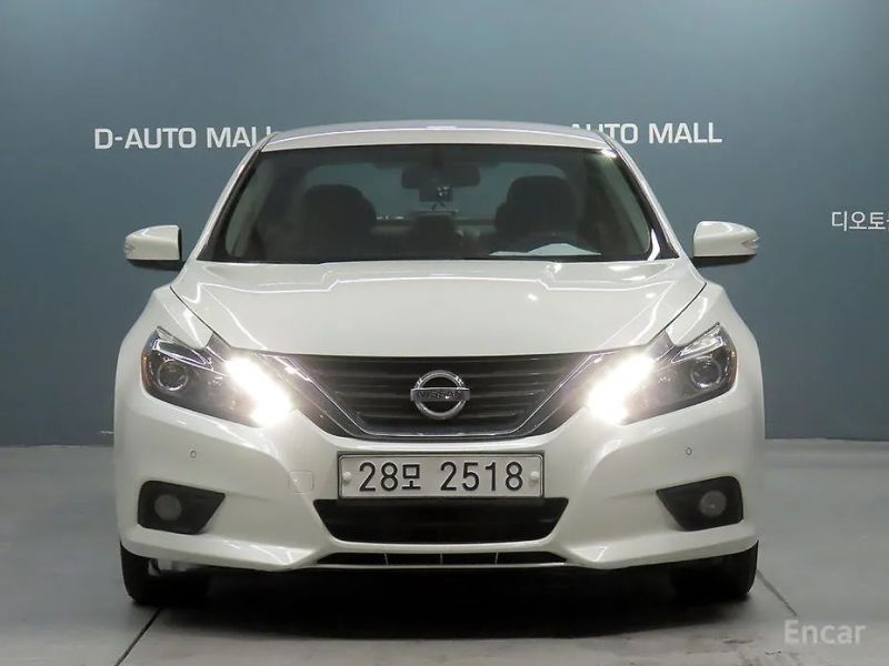 Nissan altima