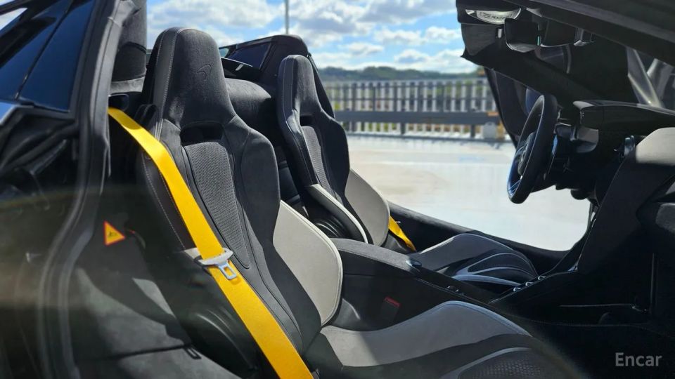 Mclaren 750S