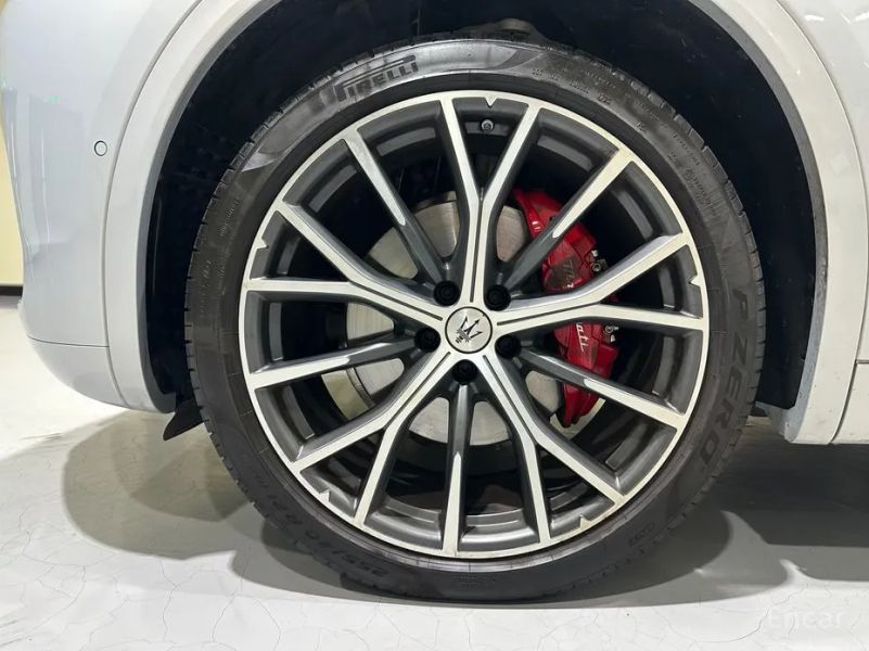 Maserati Grecale