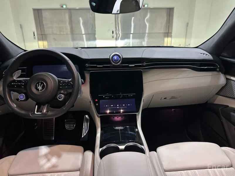 Maserati Grecale