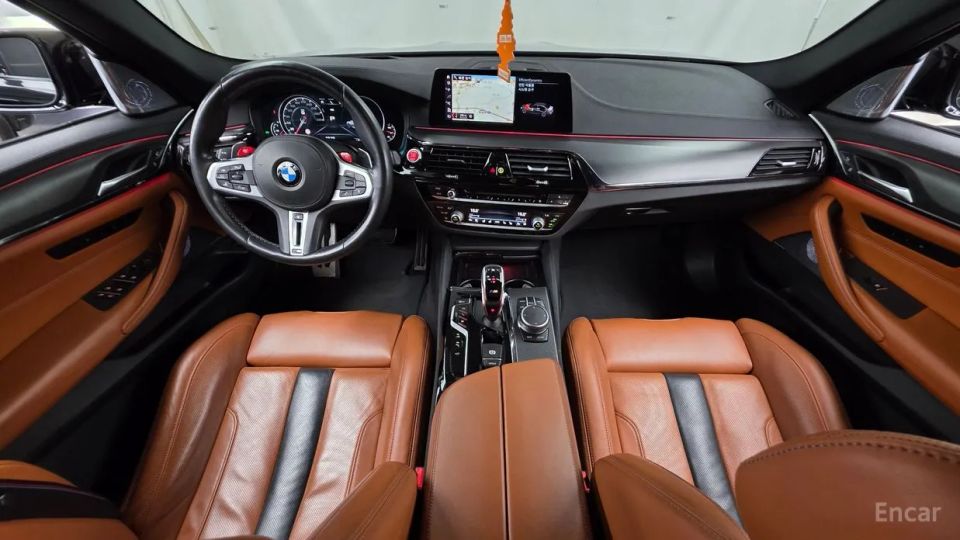 BMW M5