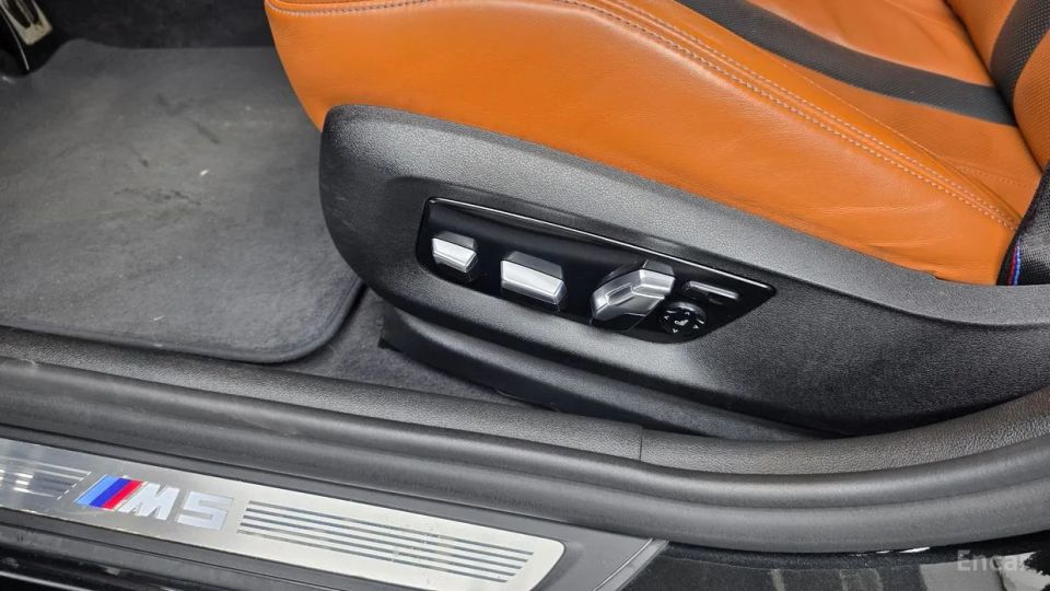 BMW M5