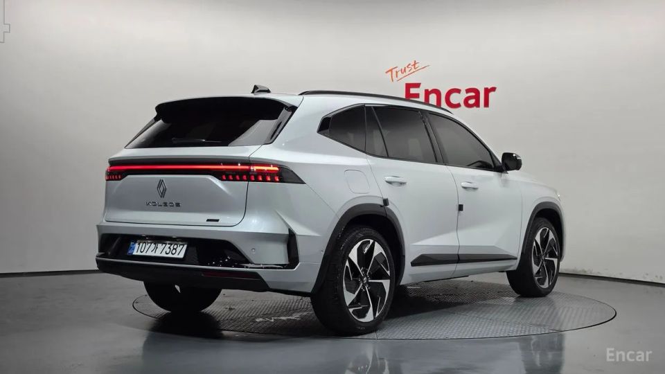 Renault-KoreaSamsung Grand Koleos