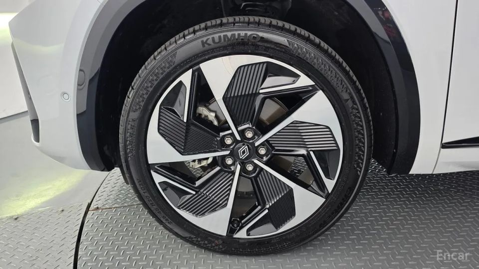 Renault-KoreaSamsung Grand Koleos