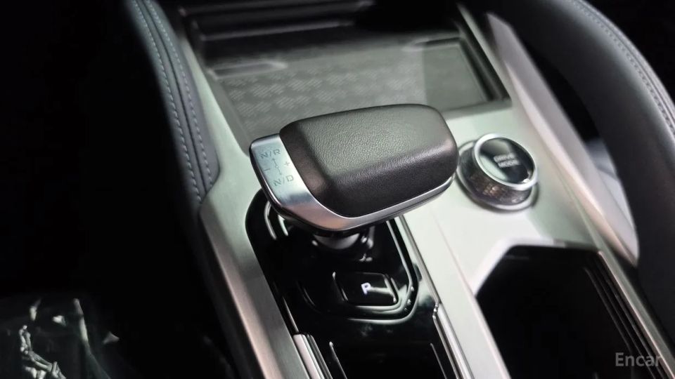 Renault-KoreaSamsung Grand Koleos