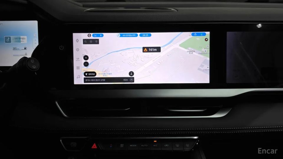 Renault-KoreaSamsung Grand Koleos