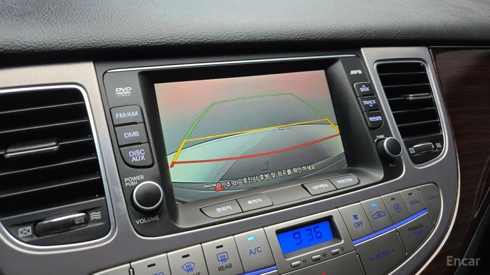 Hyundai Genesis