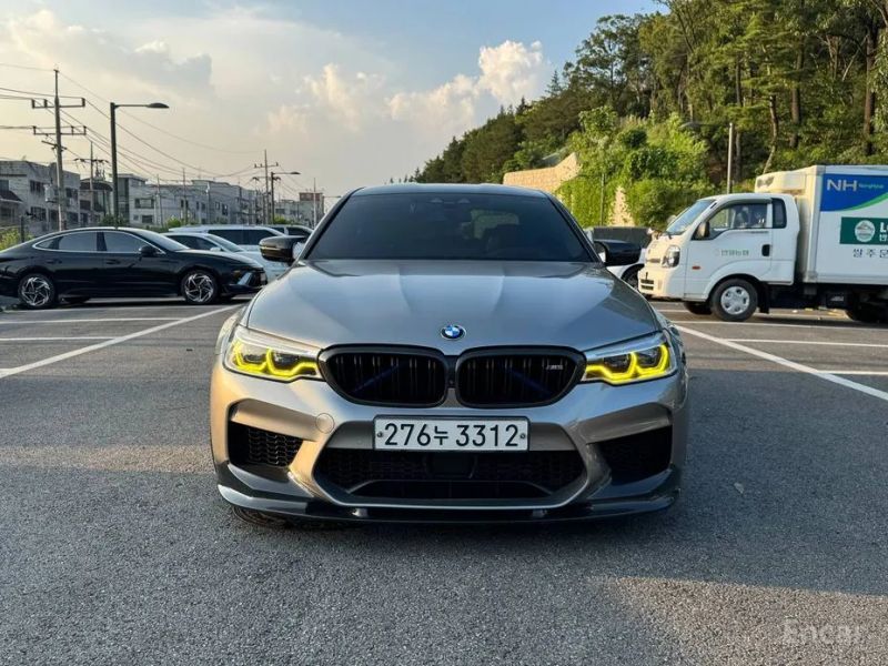 BMW M5