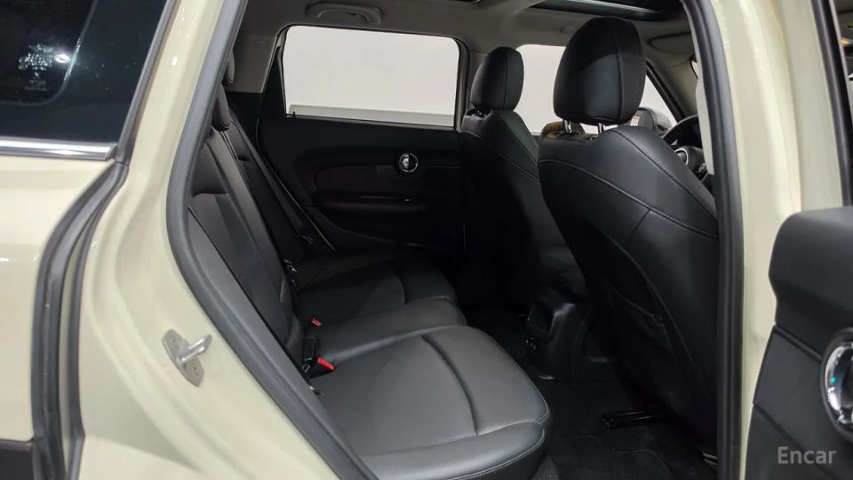 Mini clubman