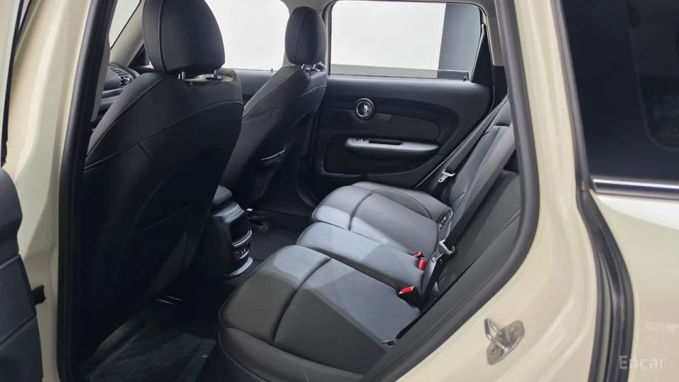 Mini clubman
