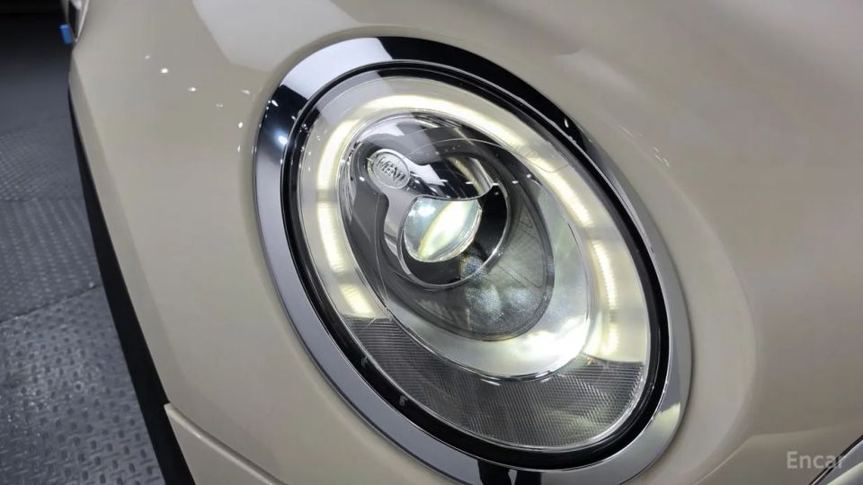 Mini clubman