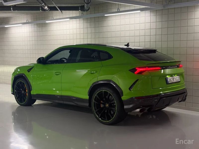 Lamborghini urus
