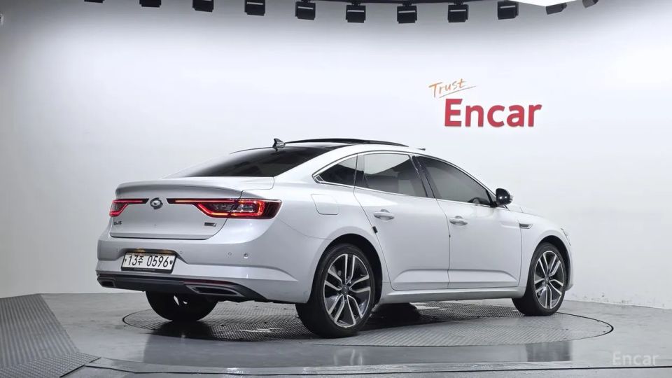 Renault-KoreaSamsung SM6
