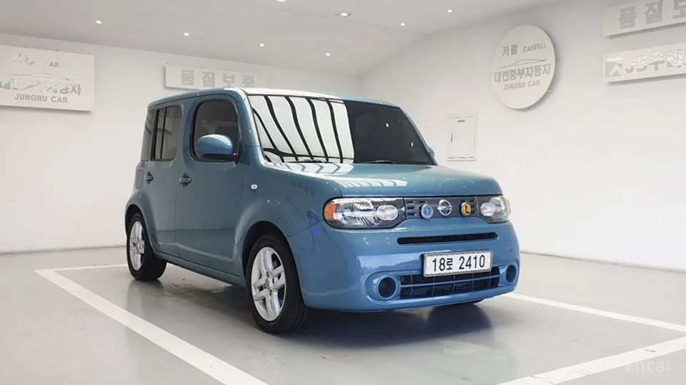 Nissan Cube