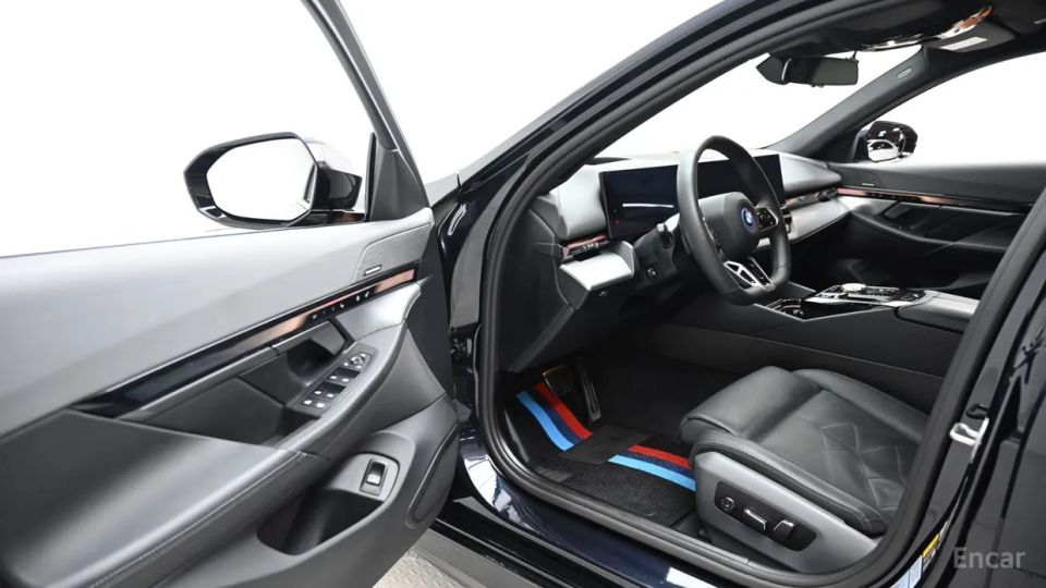 BMW i5