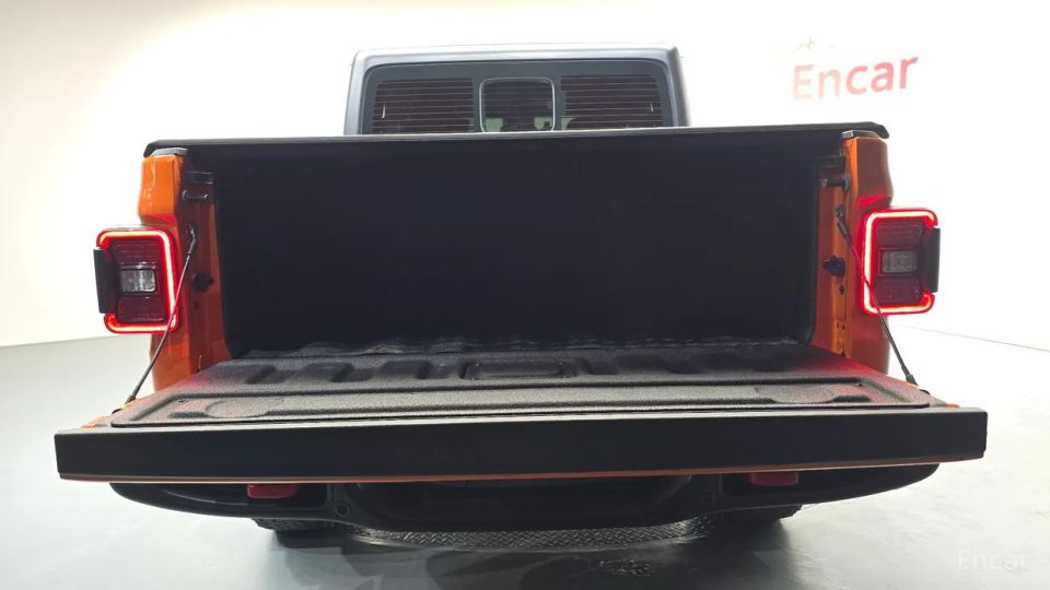 Jeep gladiator