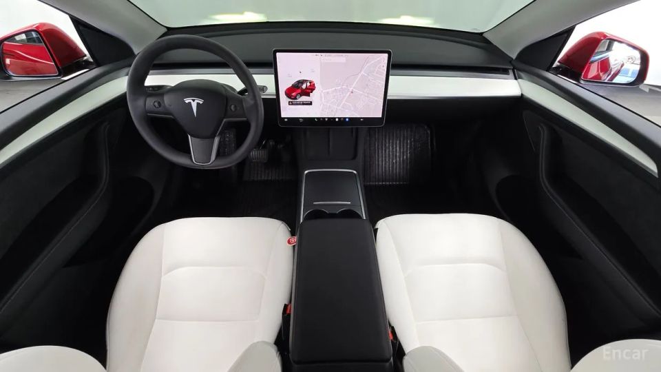 Tesla model-y