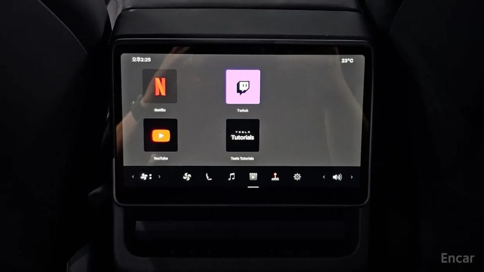 Tesla model-y