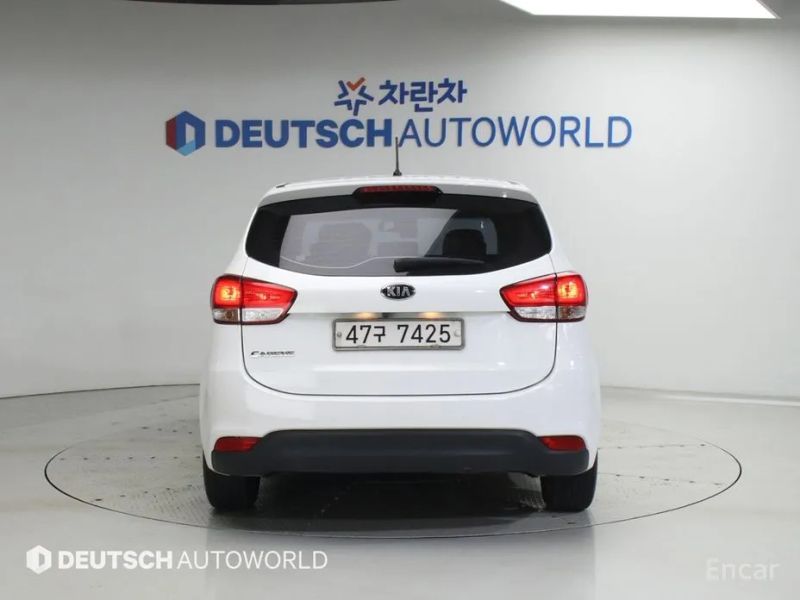 Kia Carens