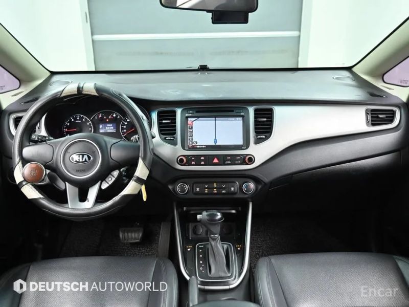 Kia Carens