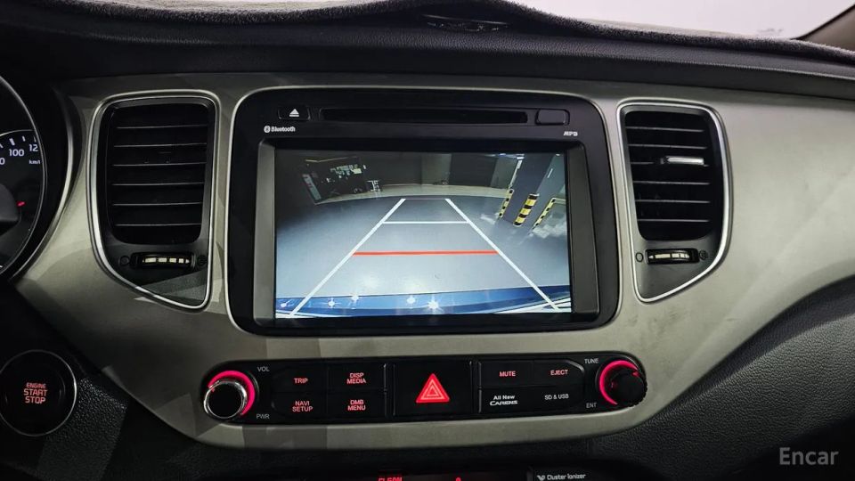 Kia Carens