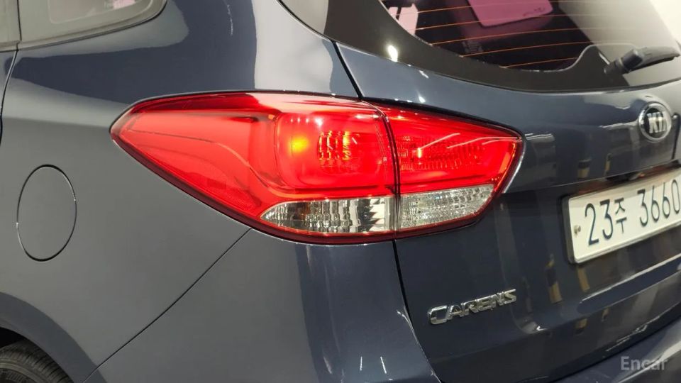 Kia Carens