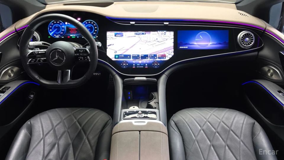 Mercedes-Benz EQS