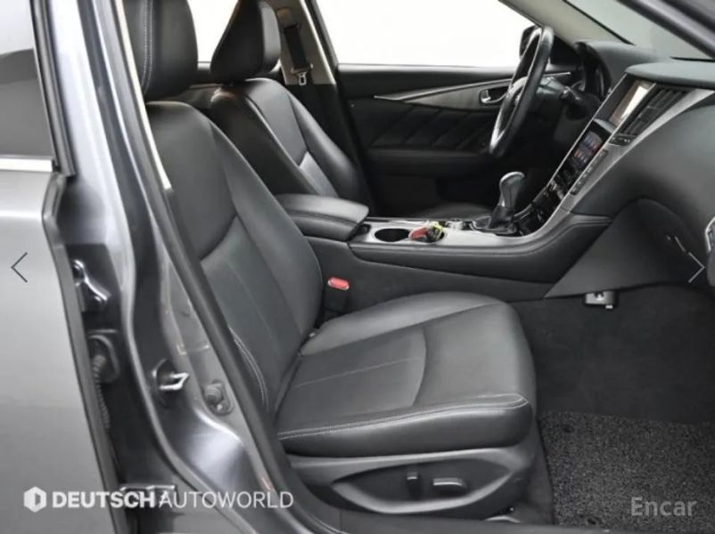 Infiniti Q50
