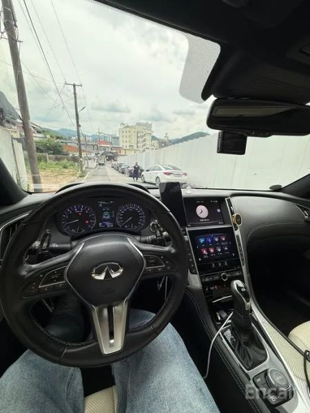 Infiniti Q60