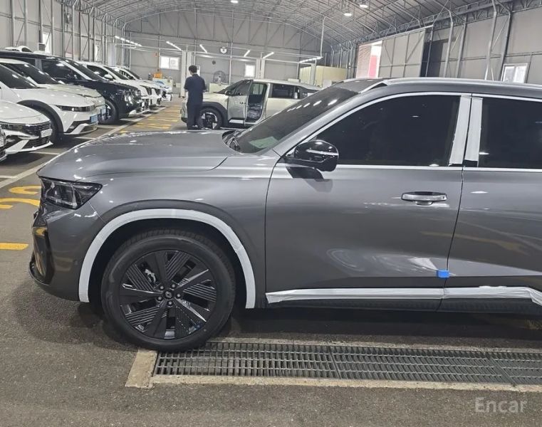 Renault-KoreaSamsung Grand Koleos